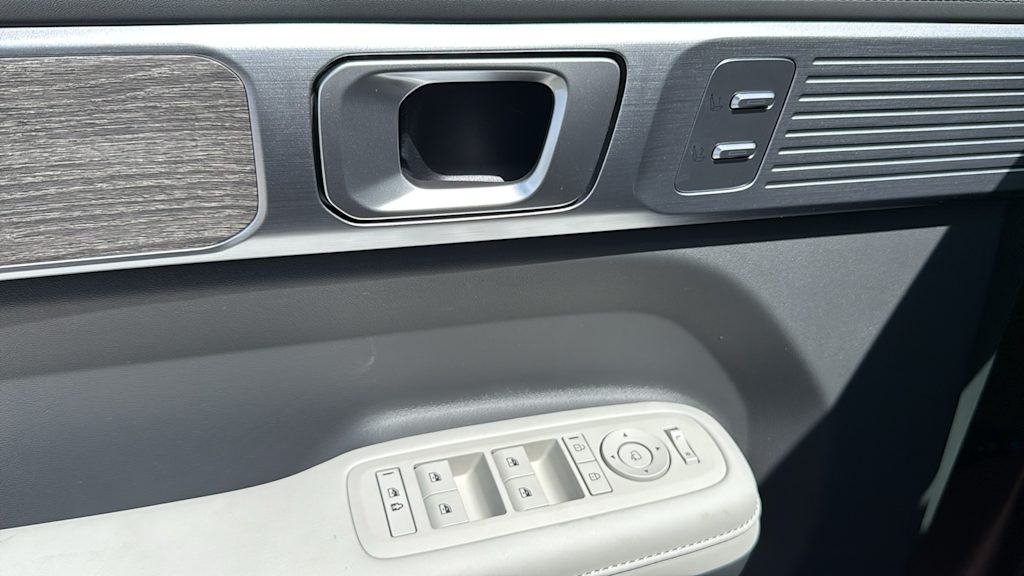 Thumbnail: 2025 Hyundai Santa Fe - 27