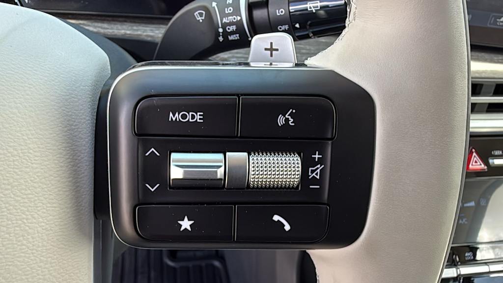 Thumbnail: 2025 Hyundai Santa Fe - 25