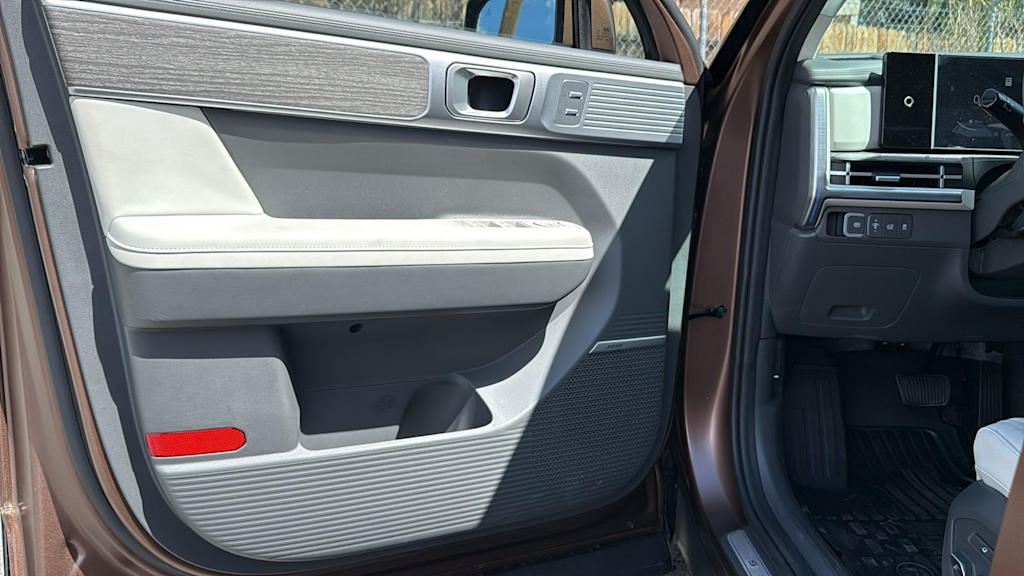 Thumbnail: 2025 Hyundai Santa Fe - 28