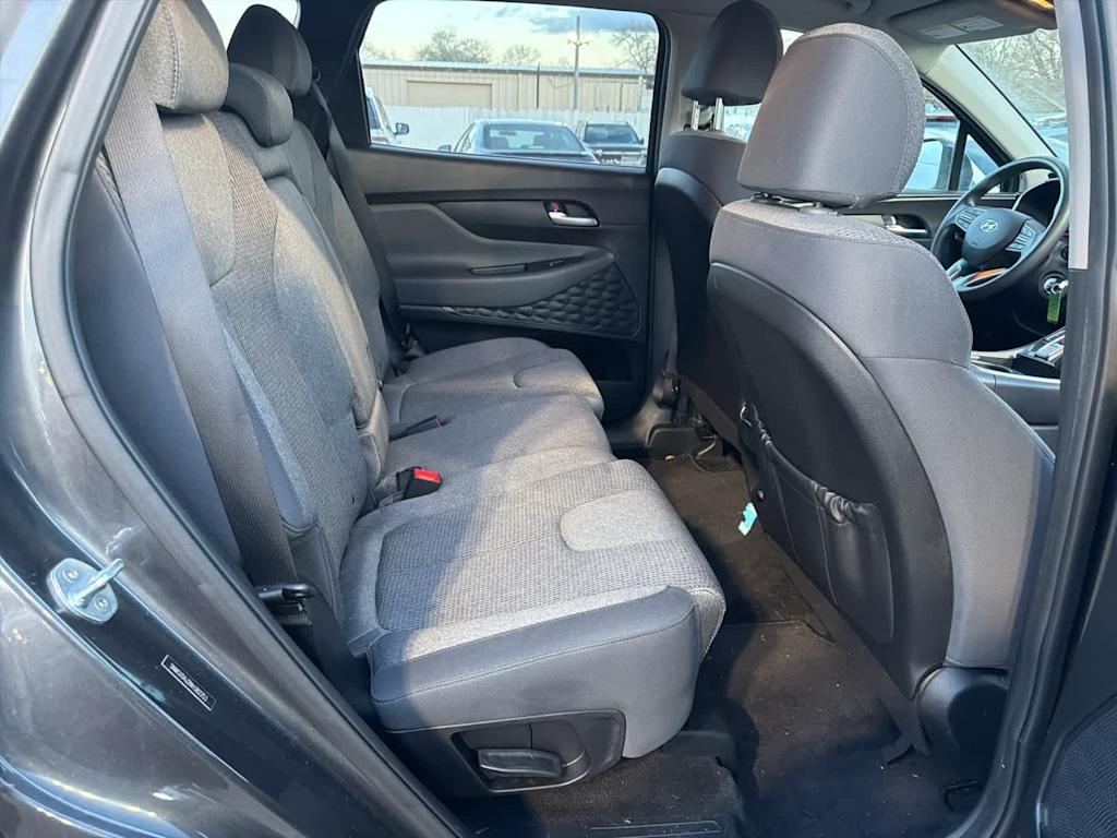 Thumbnail: 2022 Hyundai Santa Fe - 9