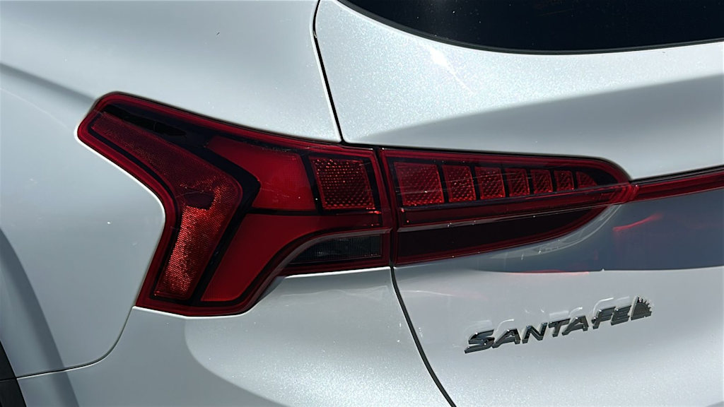 Thumbnail: 2021 Hyundai Santa Fe - 17