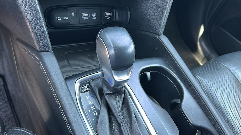 Thumbnail: 2020 Hyundai Santa Fe - 15