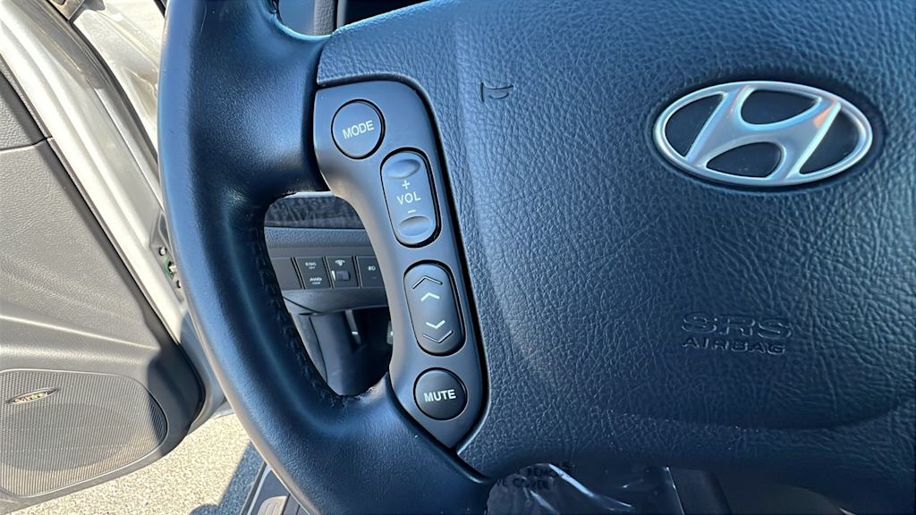 Thumbnail: 2008 Hyundai Santa Fe - 26