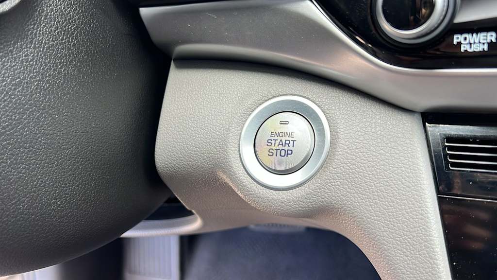 Thumbnail: 2019 Hyundai Elantra - 25