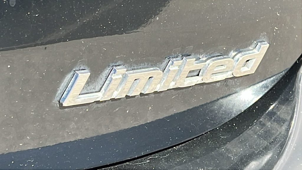 Thumbnail: 2019 Hyundai Elantra - 6