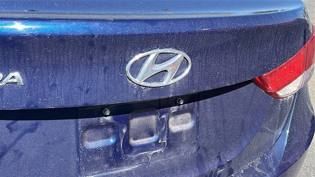 Thumbnail: 2013 Hyundai Elantra - 13