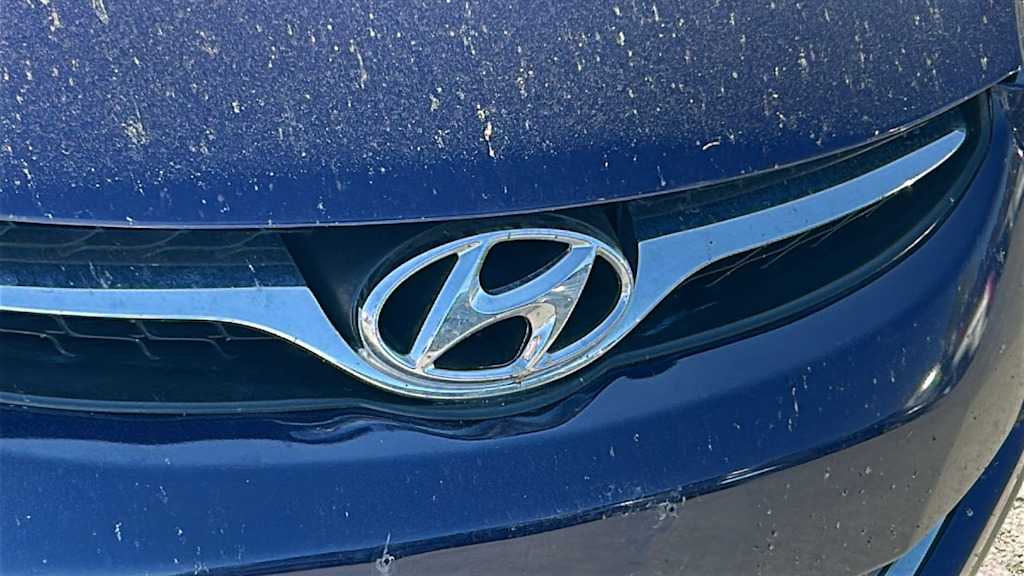 Thumbnail: 2013 Hyundai Elantra - 21