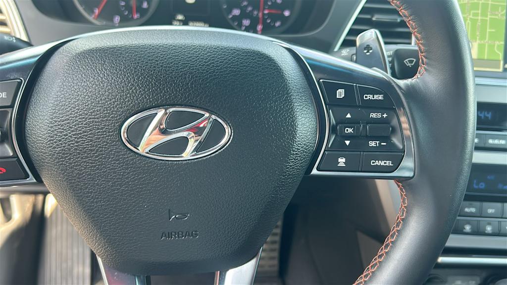 Thumbnail: 2015 Hyundai Sonata - 20