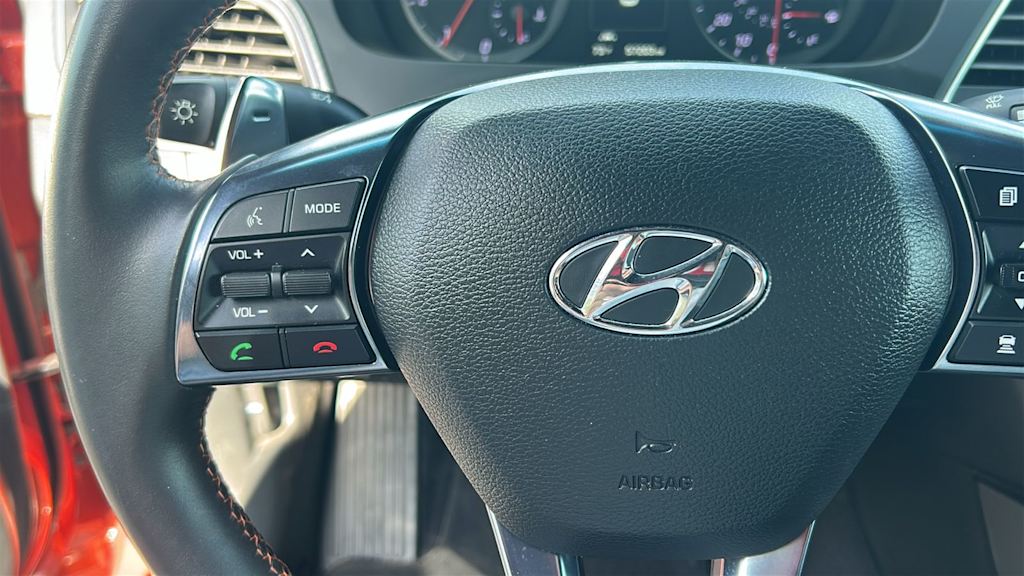 Thumbnail: 2015 Hyundai Sonata - 19