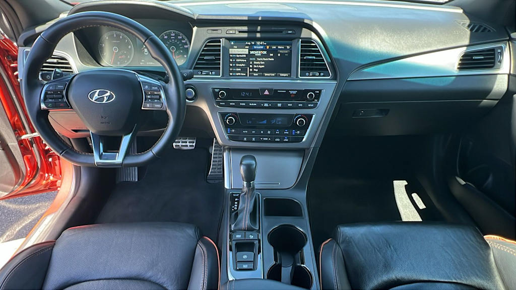Thumbnail: 2015 Hyundai Sonata - 13