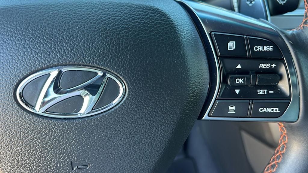 Thumbnail: 2015 Hyundai Sonata - 26
