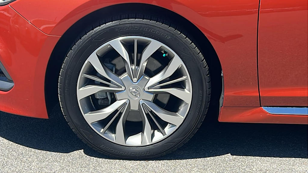 Thumbnail: 2015 Hyundai Sonata - 8