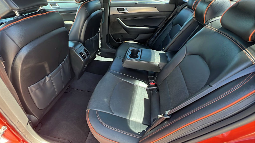 Thumbnail: 2015 Hyundai Sonata - 12