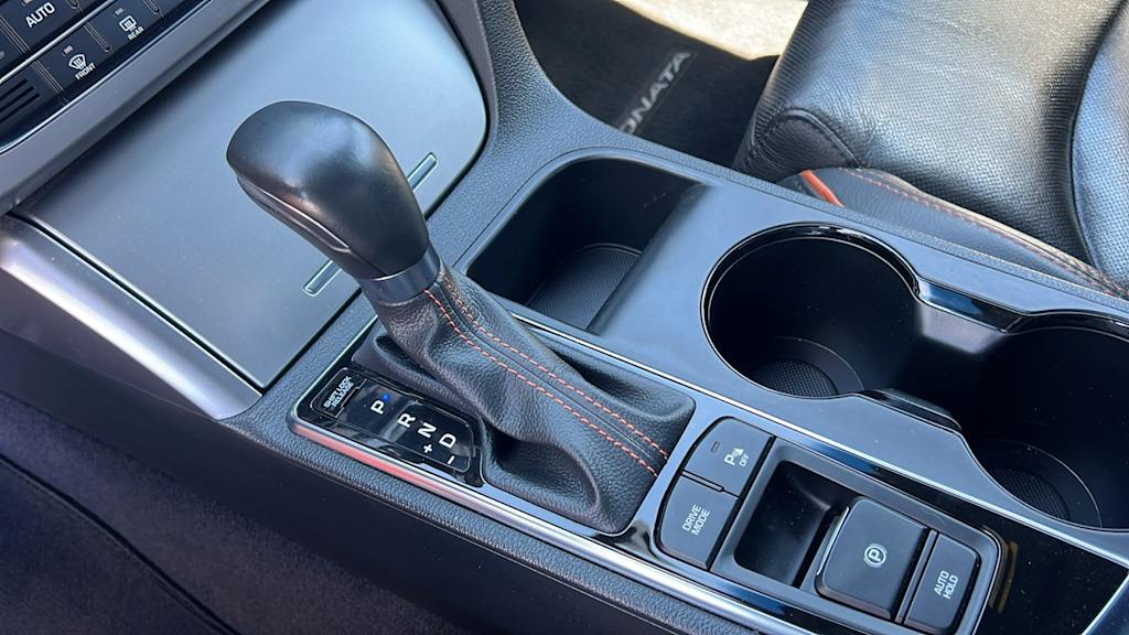 Thumbnail: 2015 Hyundai Sonata - 15