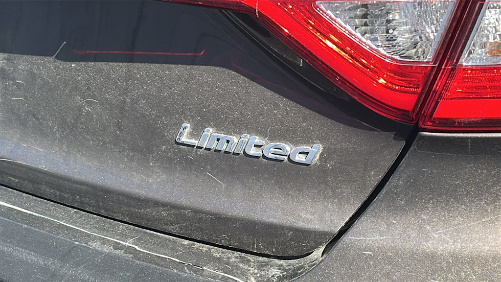 Thumbnail: 2016 Hyundai Sonata - 12