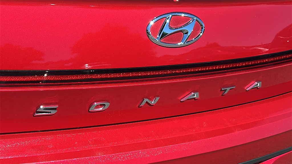 Thumbnail: 2021 Hyundai Sonata - 6