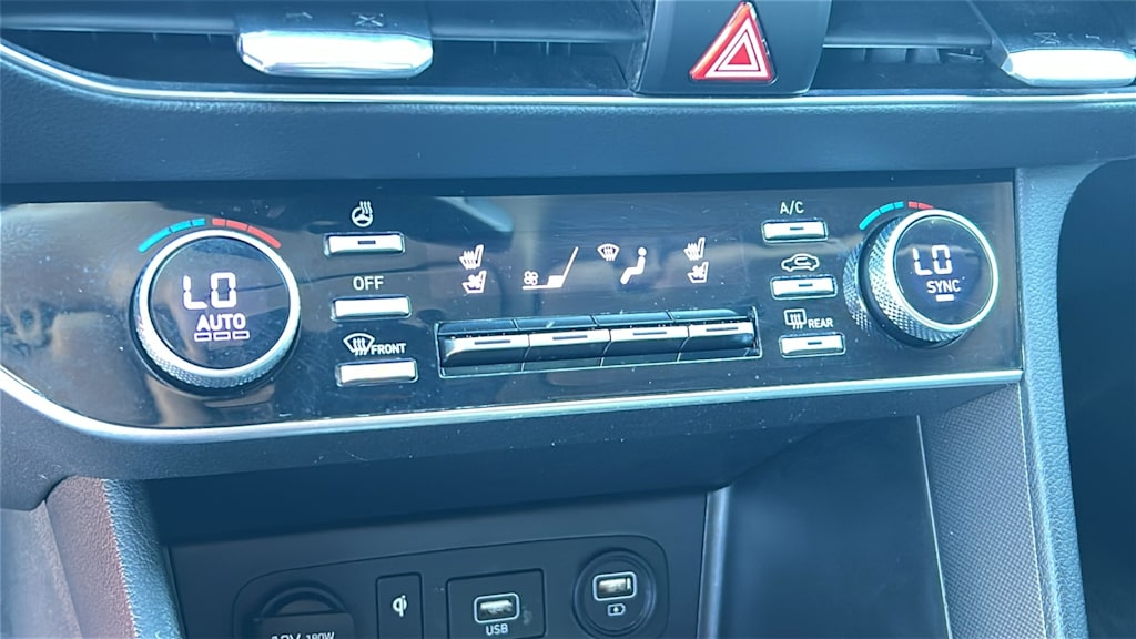 Thumbnail: 2021 Hyundai Sonata - 22