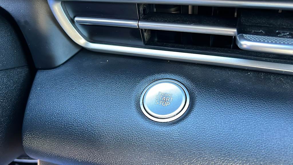 Thumbnail: 2022 Hyundai Elantra - 25