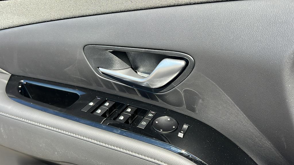 Thumbnail: 2025 Hyundai Santa Cruz - 27