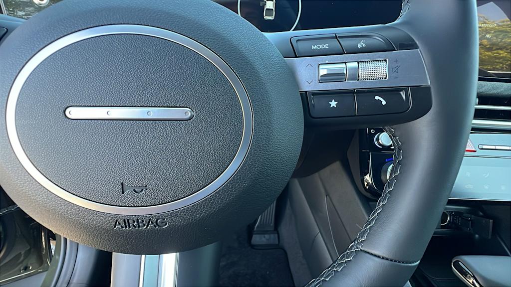 Thumbnail: 2025 Hyundai Santa Cruz - 27