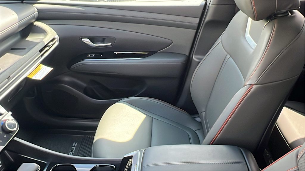 Thumbnail: 2025 Hyundai Santa Cruz - 10