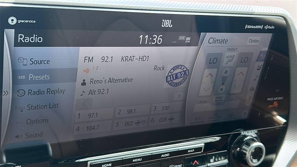 Thumbnail: 2021 Toyota Highlander - 15