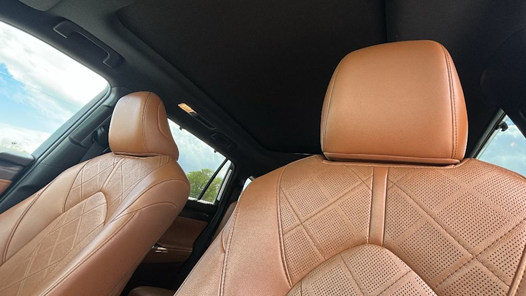 Thumbnail: 2021 Toyota Highlander - 10