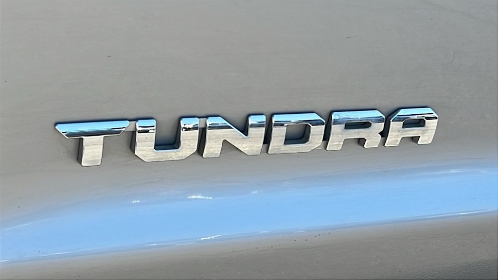 Thumbnail: 2018 Toyota Tundra - 7