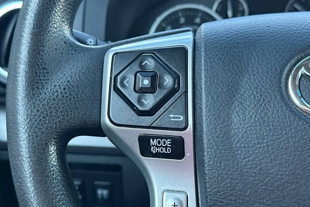 Thumbnail: 2014 Toyota Tundra - 35
