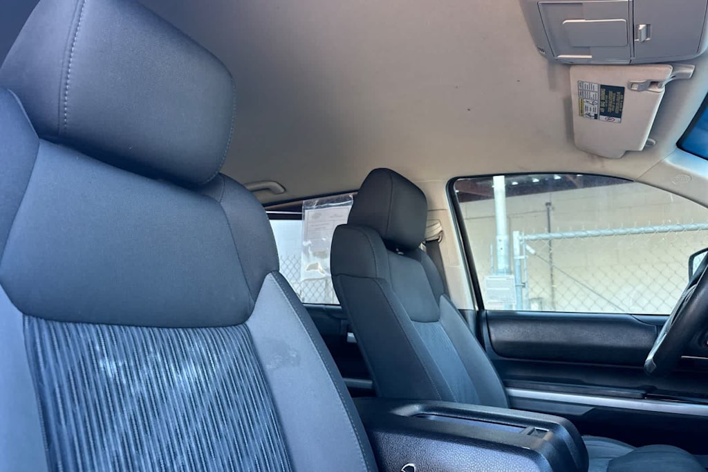 Thumbnail: 2014 Toyota Tundra - 10