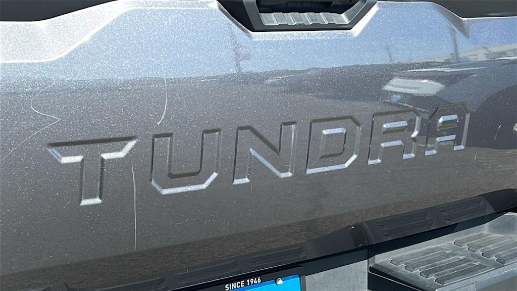 Thumbnail: 2023 Toyota Tundra - 7