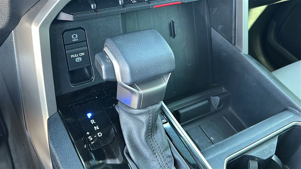 Thumbnail: 2023 Toyota Tundra - 14