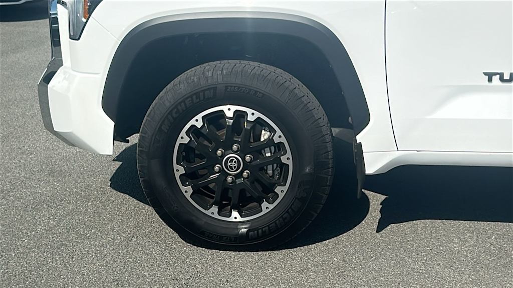 Thumbnail: 2024 Toyota Tundra - 8