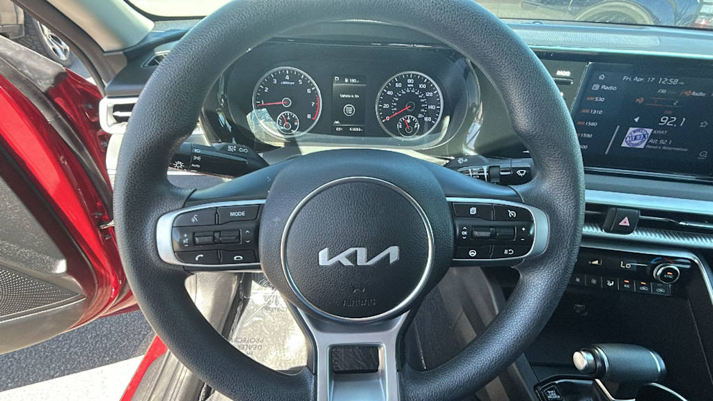 Thumbnail: 2023 Kia K5 - 9