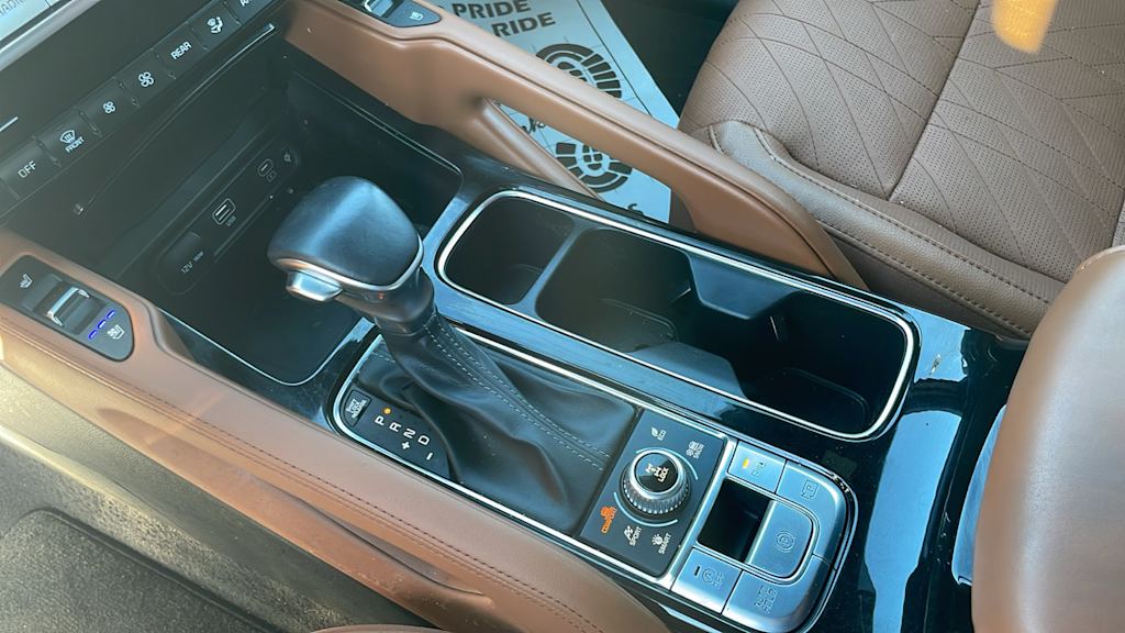 Thumbnail: 2023 Kia Telluride - 13