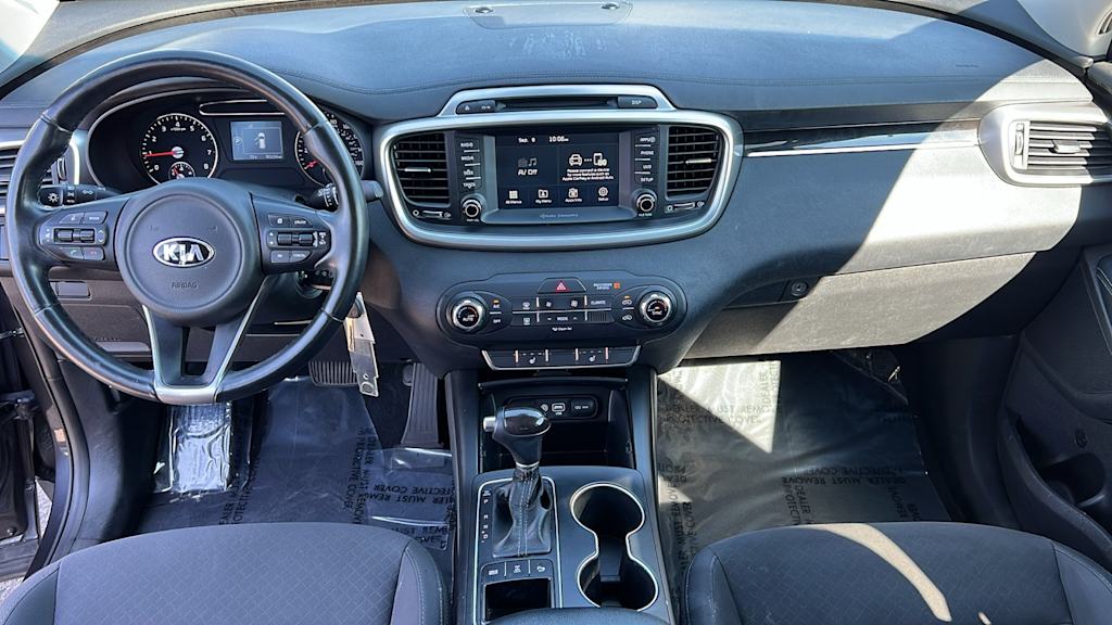 Thumbnail: 2017 Kia Sorento - 13