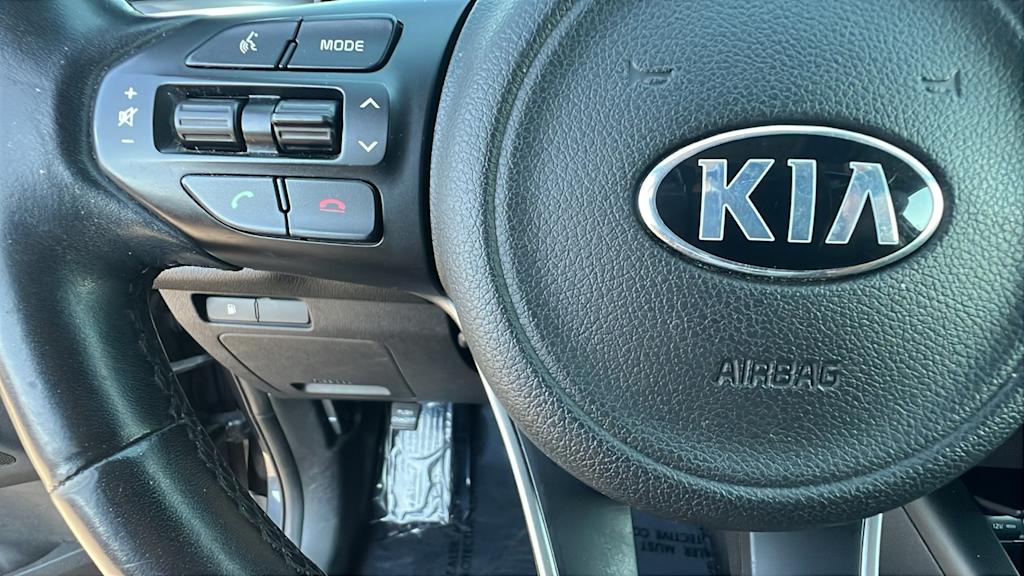 Thumbnail: 2017 Kia Sorento - 25