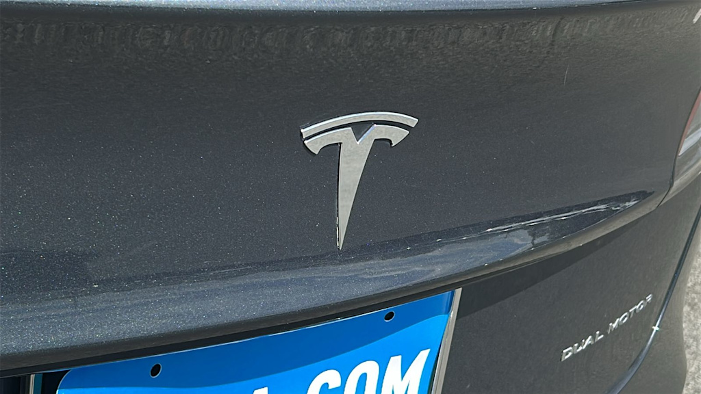 Thumbnail: 2020 Tesla Model 3 - 7