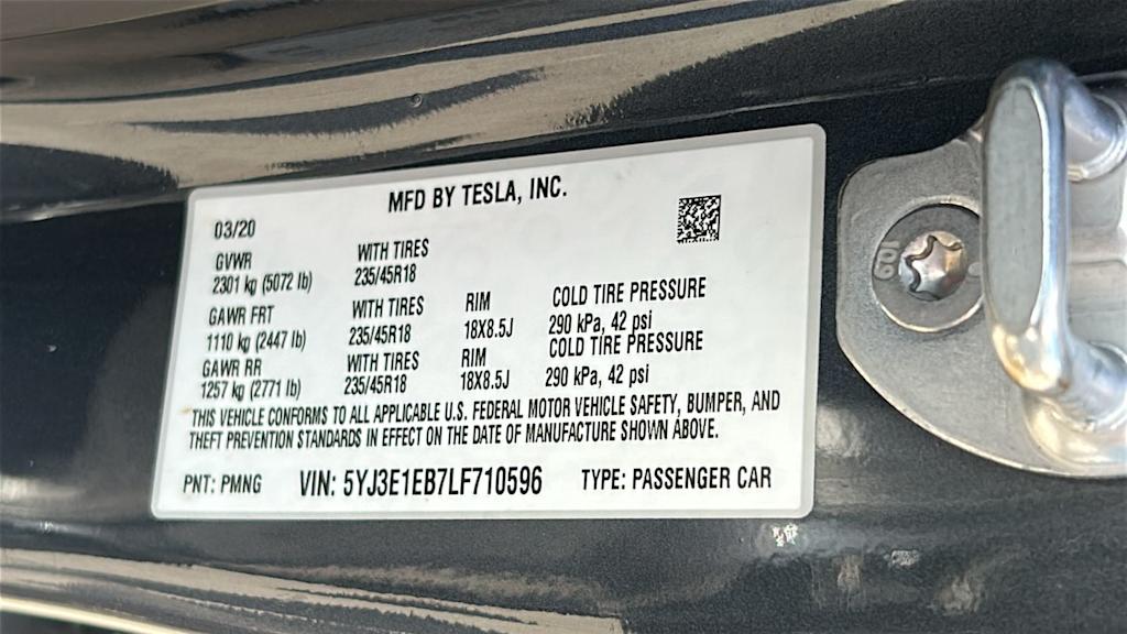 Thumbnail: 2020 Tesla Model 3 - 13