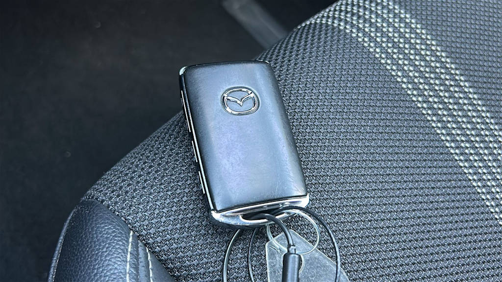 Thumbnail: 2025 Mazda CX-50 - 17