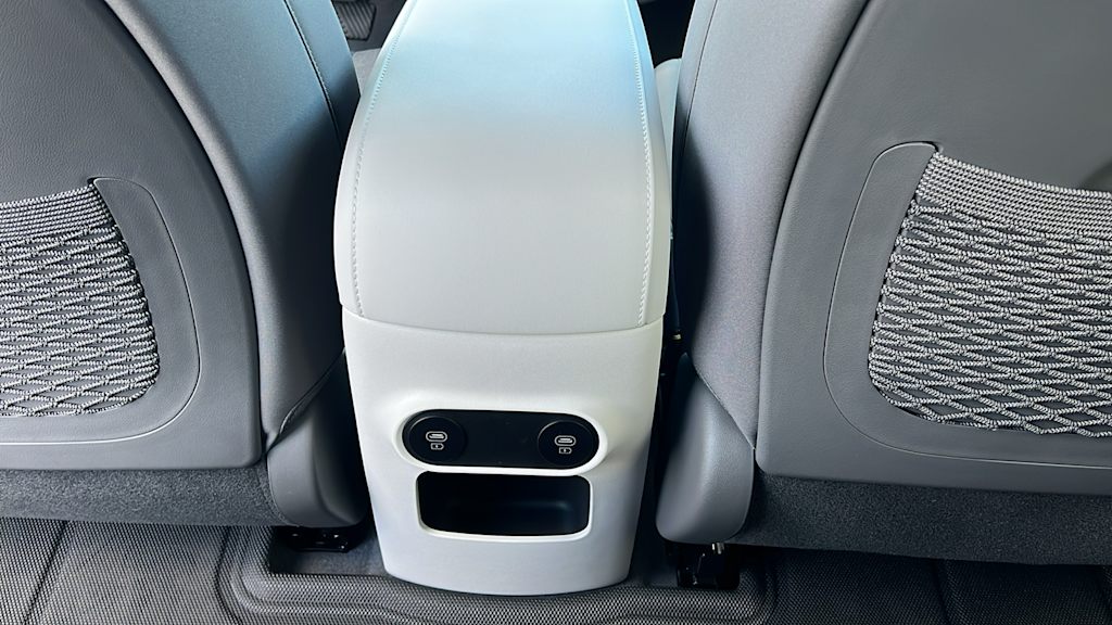 Thumbnail: 2026 Hyundai Ioniq 5 - 28