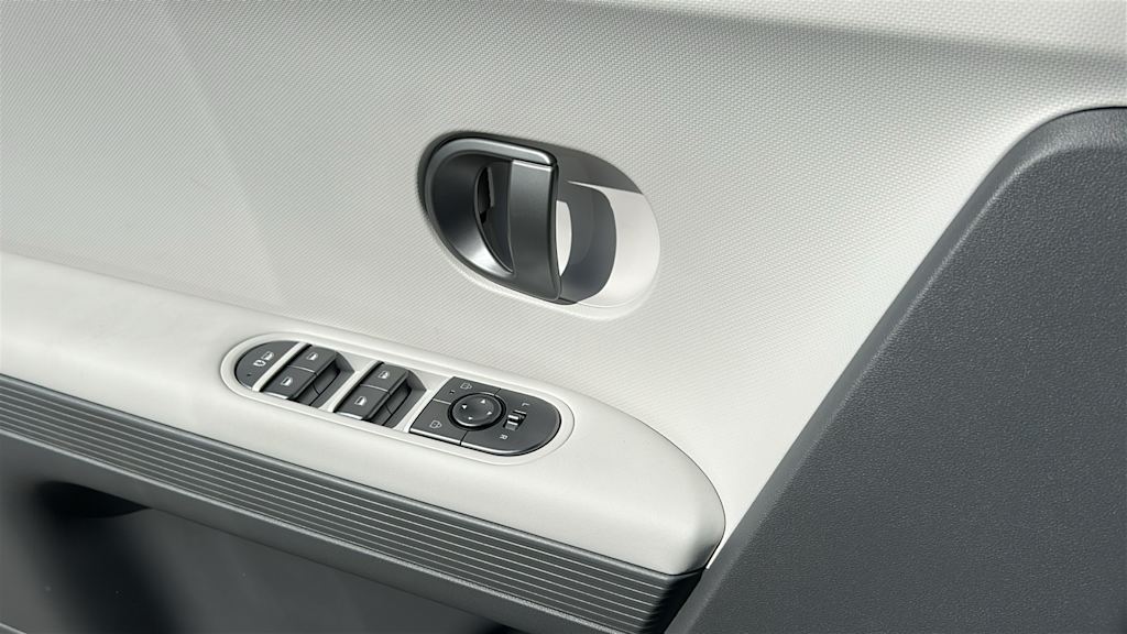 Thumbnail: 2026 Hyundai Ioniq 5 - 6