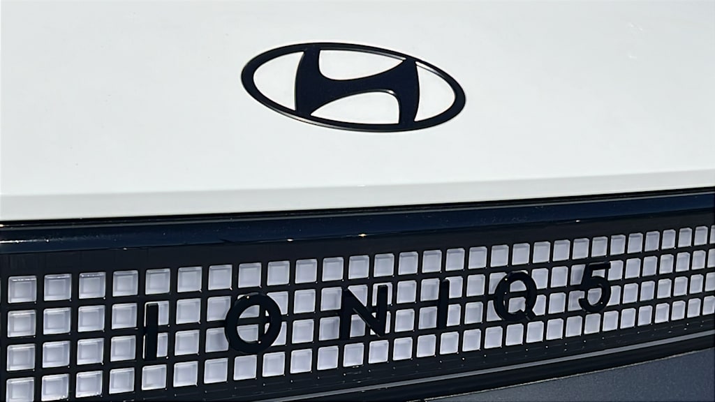 Thumbnail: 2025 Hyundai Ioniq 5 - 6