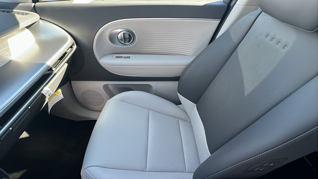 Thumbnail: 2026 Hyundai Ioniq - 11