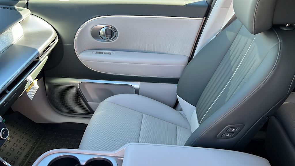 Thumbnail: 2026 Hyundai Ioniq - 11