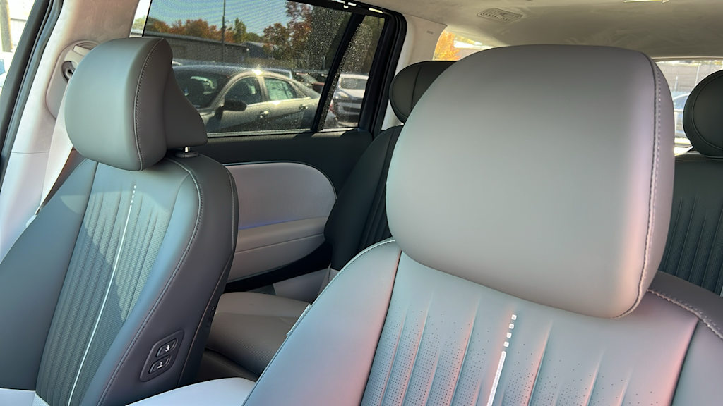 Thumbnail: 2026 Hyundai Ioniq - 10