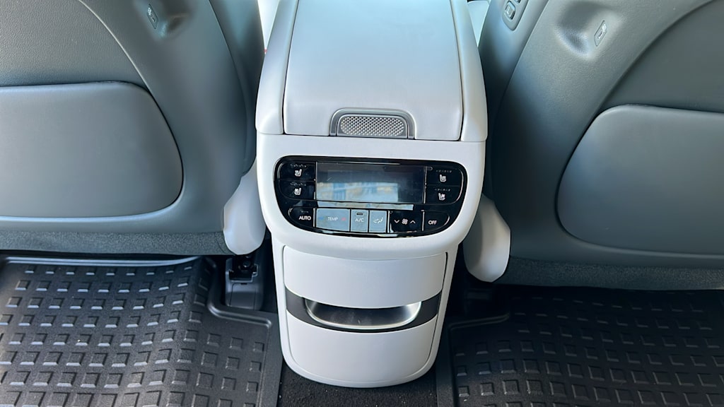 Thumbnail: 2026 Hyundai Ioniq - 28