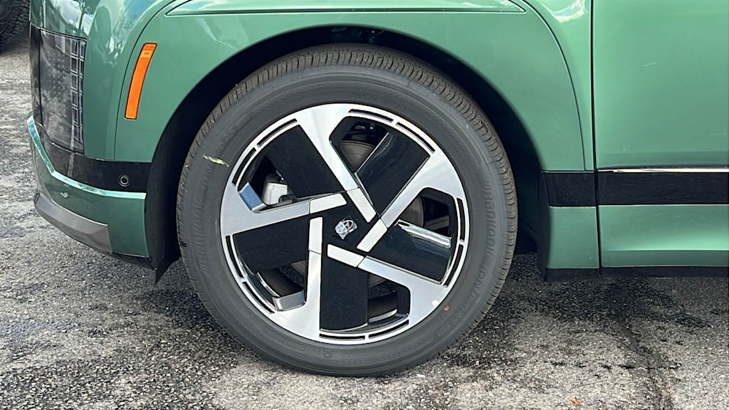 Thumbnail: 2026 Hyundai Ioniq - 8