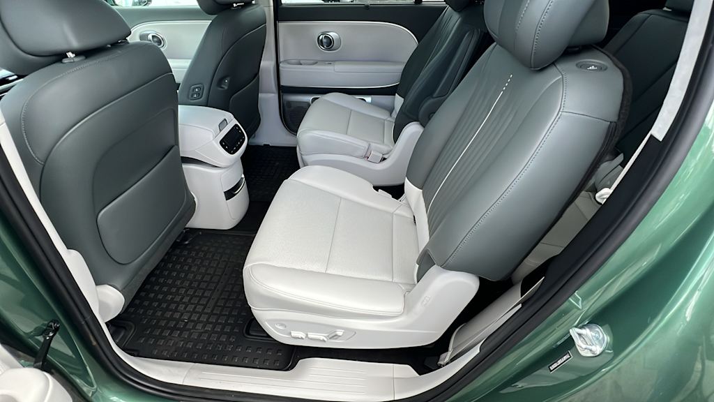 Thumbnail: 2026 Hyundai Ioniq - 12