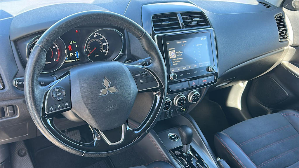 Thumbnail: 2024 Mitsubishi Outlander Sport - 2